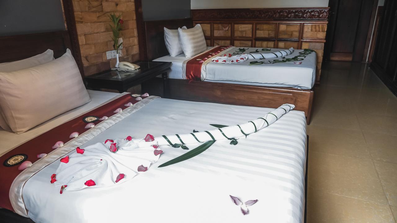 160 Angkor Villa 시엠리아프 외부 사진